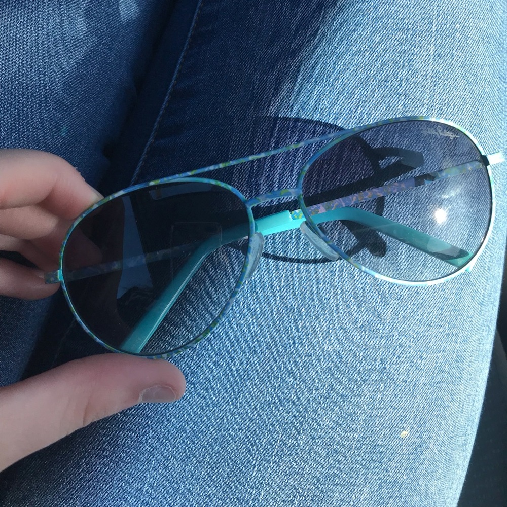 LILLY PULITZER SUNGLASSES